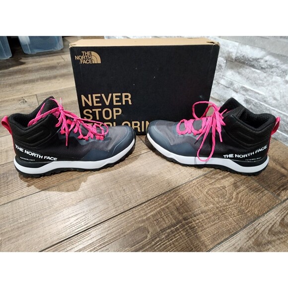 The North Face Activist Mid Futurelight Womens 9.5 Trail Hiking Boots Black Pink - Picture 2 of 9